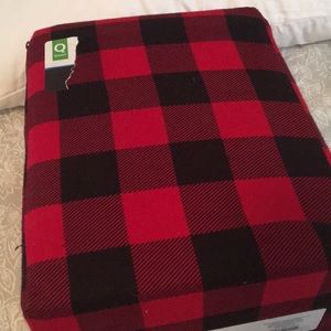 Plaid flannel sheet set. Queen